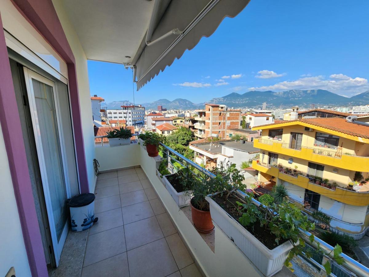 Tirana Class House Exterior photo
