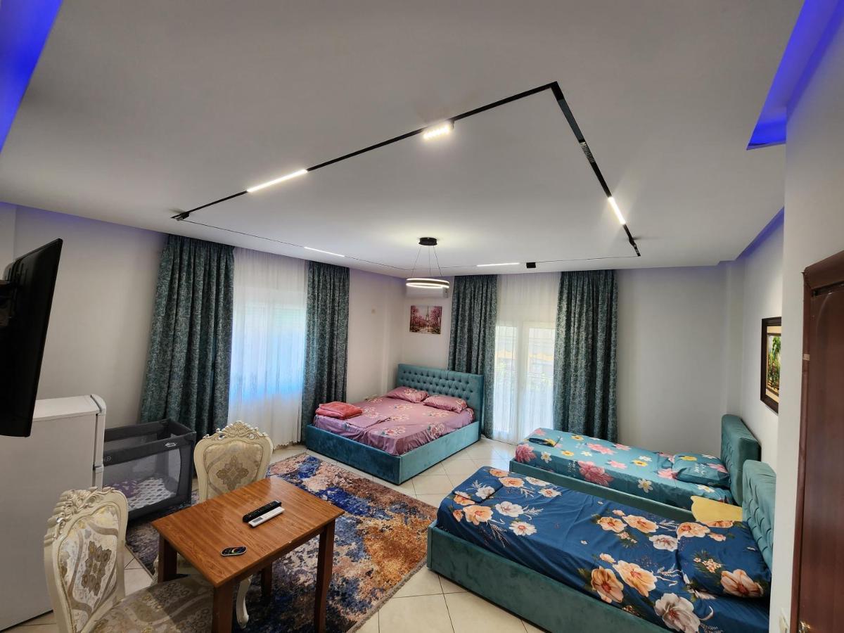 Tirana Class House Exterior photo